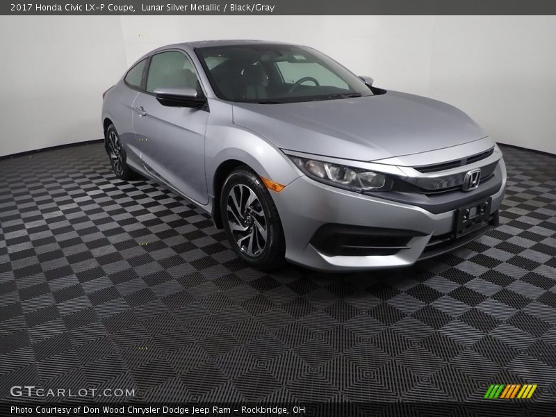Front 3/4 View of 2017 Civic LX-P Coupe