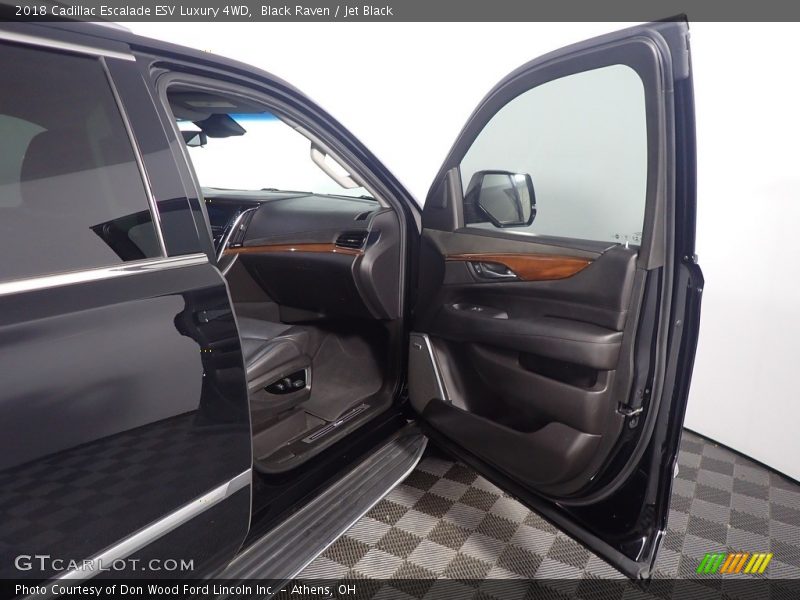 Black Raven / Jet Black 2018 Cadillac Escalade ESV Luxury 4WD