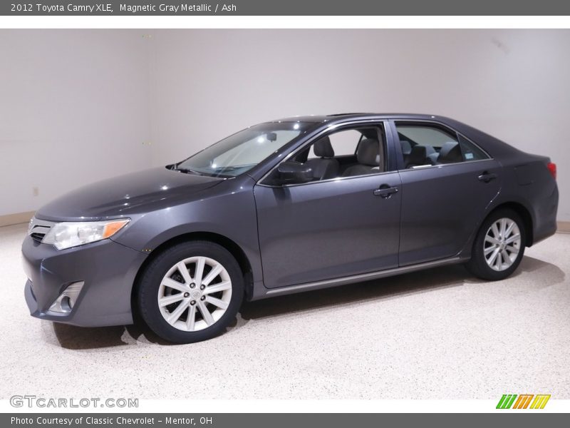 Magnetic Gray Metallic / Ash 2012 Toyota Camry XLE