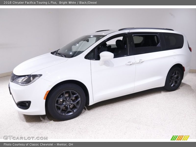 Bright White / Black/Diesel 2018 Chrysler Pacifica Touring L Plus