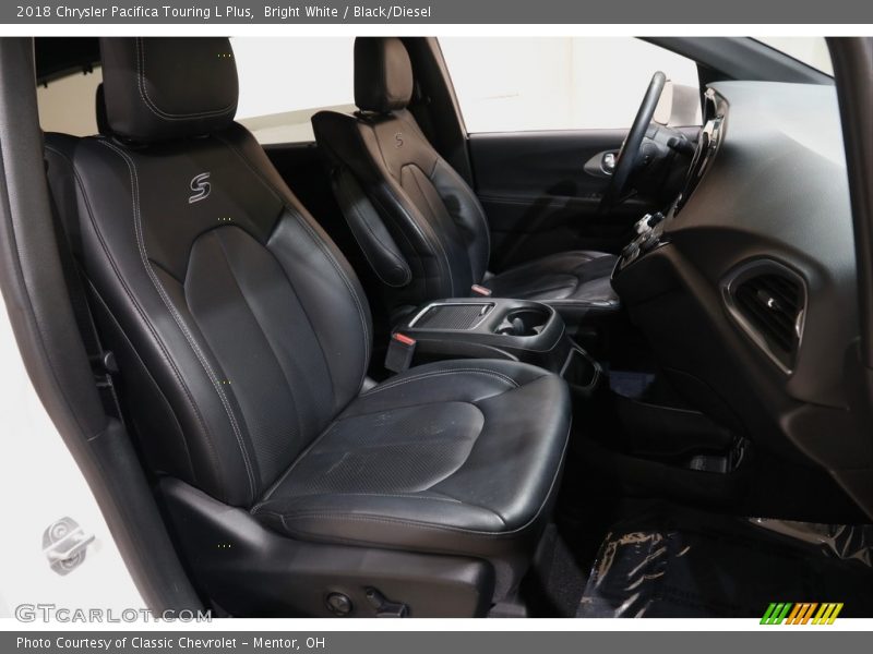 Bright White / Black/Diesel 2018 Chrysler Pacifica Touring L Plus