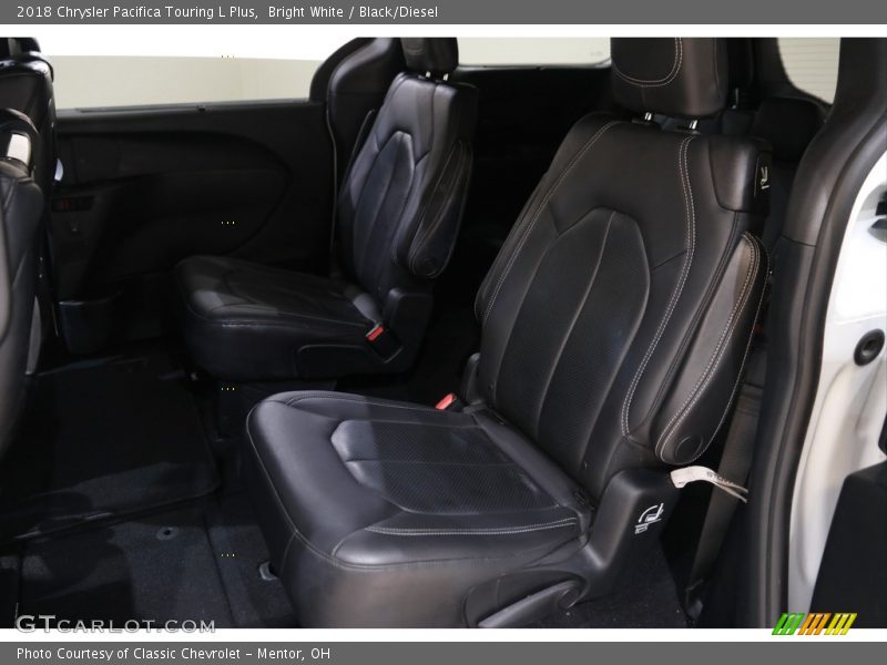 Bright White / Black/Diesel 2018 Chrysler Pacifica Touring L Plus