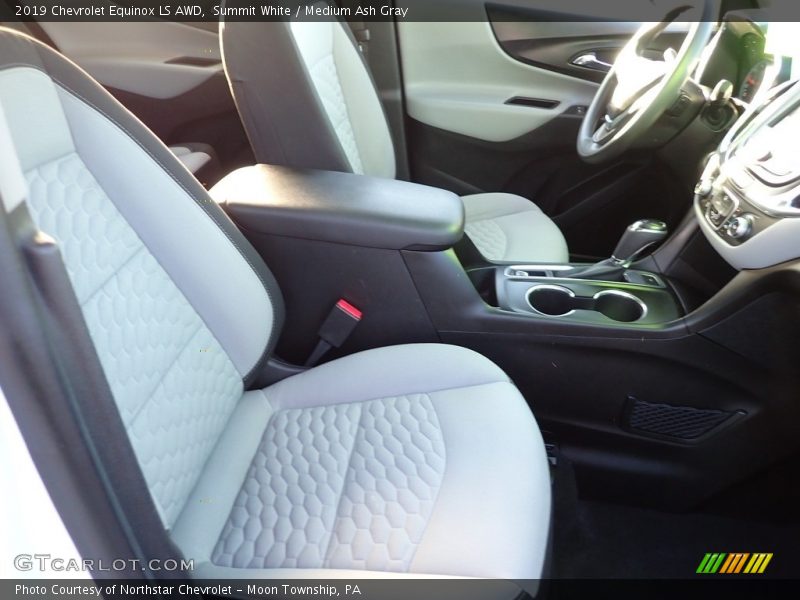 Summit White / Medium Ash Gray 2019 Chevrolet Equinox LS AWD
