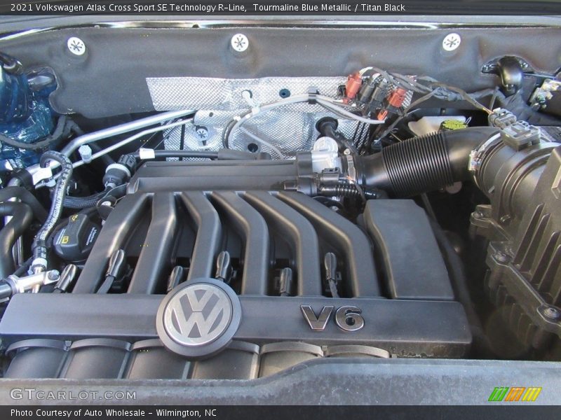 Tourmaline Blue Metallic / Titan Black 2021 Volkswagen Atlas Cross Sport SE Technology R-Line