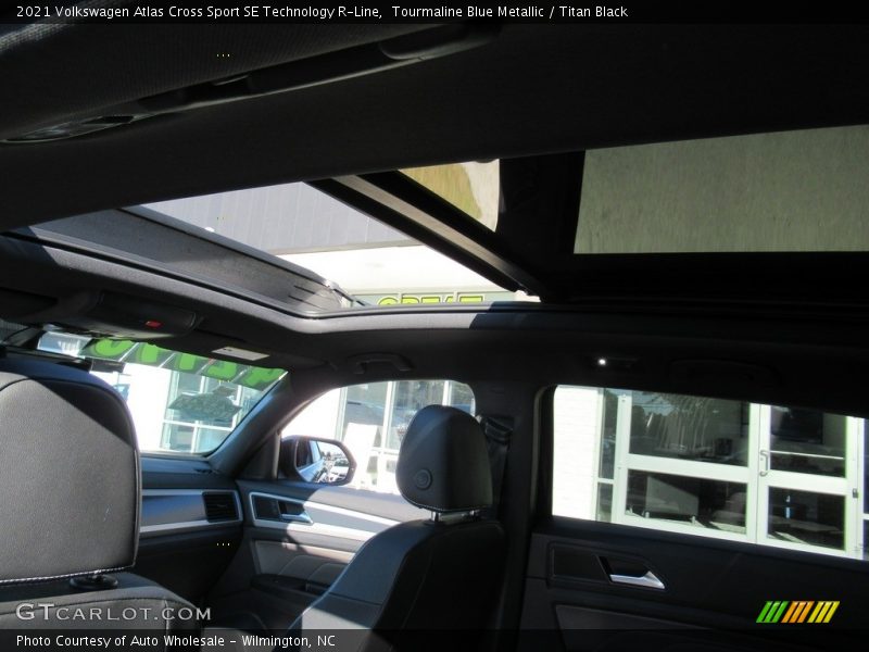 Tourmaline Blue Metallic / Titan Black 2021 Volkswagen Atlas Cross Sport SE Technology R-Line