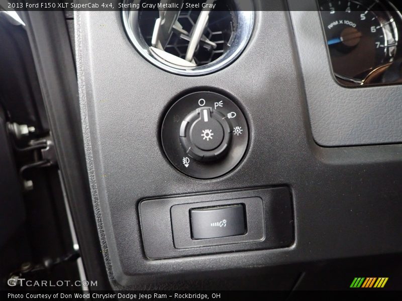 Sterling Gray Metallic / Steel Gray 2013 Ford F150 XLT SuperCab 4x4