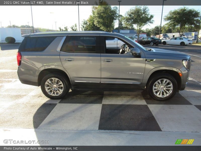 Satin Steel Metallic / Jet Black 2021 GMC Yukon SLT 4WD