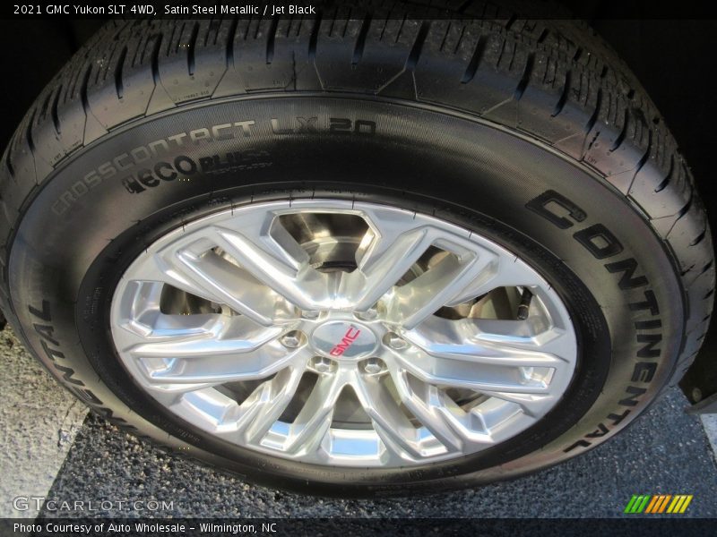 Satin Steel Metallic / Jet Black 2021 GMC Yukon SLT 4WD
