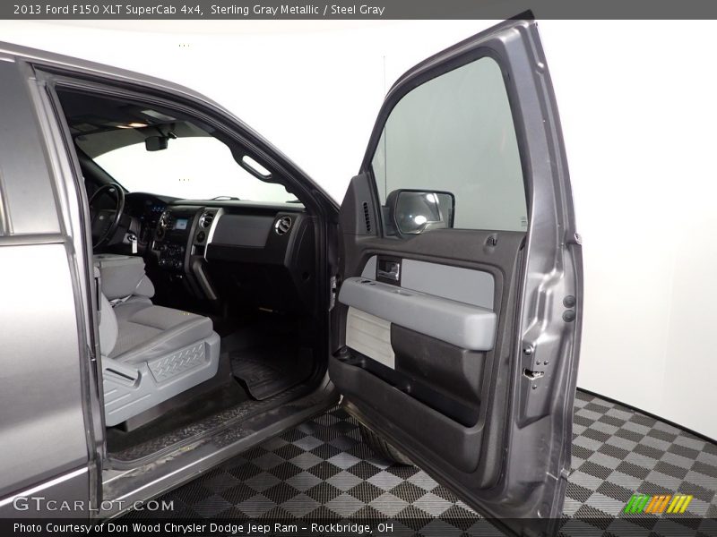 Sterling Gray Metallic / Steel Gray 2013 Ford F150 XLT SuperCab 4x4