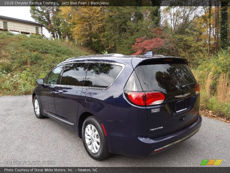 Jazz Blue Pearl / Black/Alloy 2018 Chrysler Pacifica Touring L