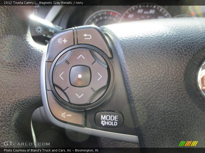 Magnetic Gray Metallic / Ivory 2012 Toyota Camry L