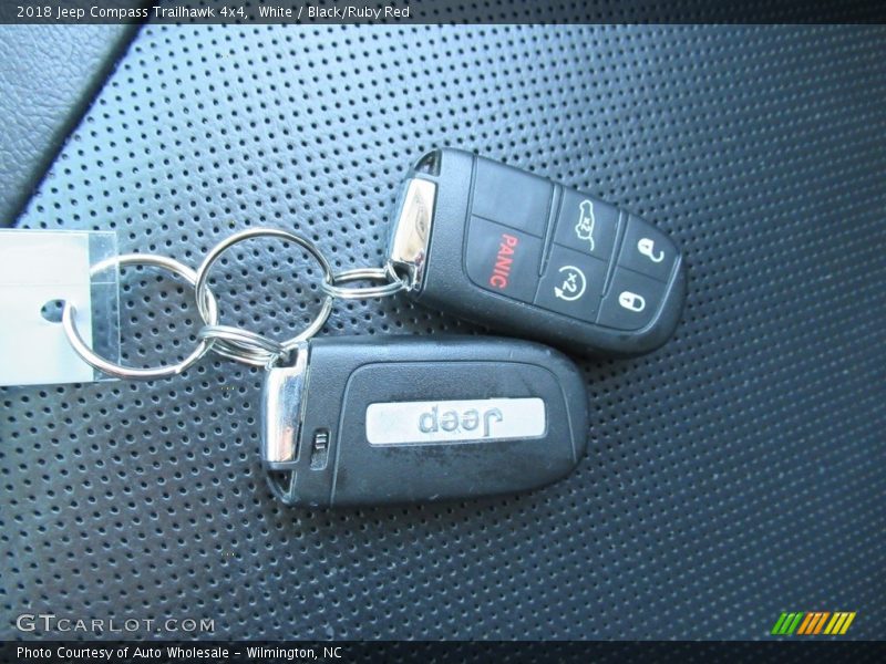 White / Black/Ruby Red 2018 Jeep Compass Trailhawk 4x4