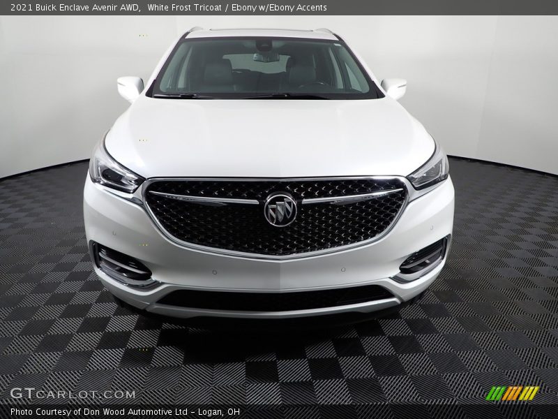 White Frost Tricoat / Ebony w/Ebony Accents 2021 Buick Enclave Avenir AWD