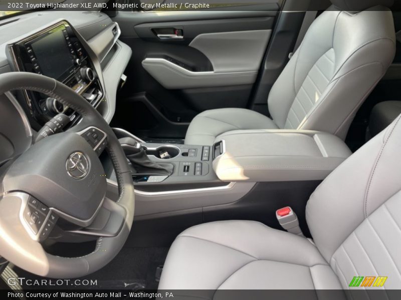 Front Seat of 2022 Highlander XLE AWD