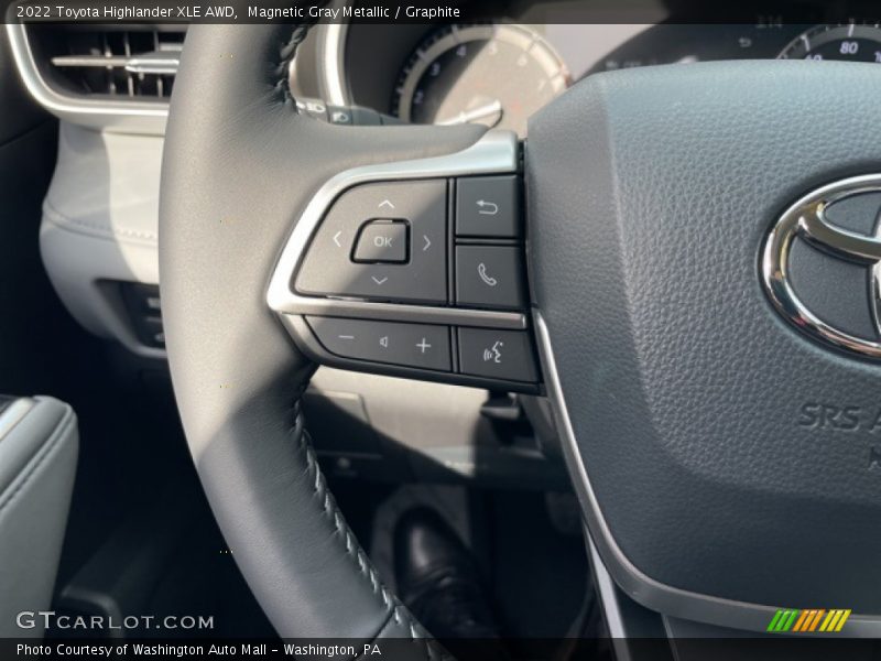  2022 Highlander XLE AWD Steering Wheel