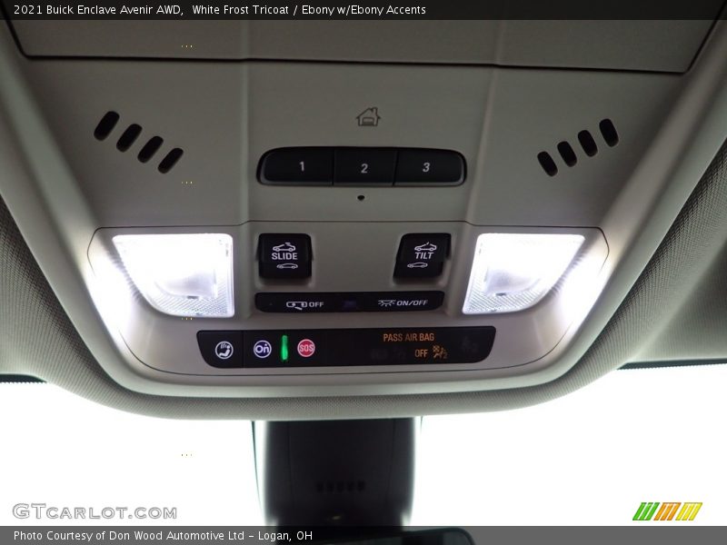White Frost Tricoat / Ebony w/Ebony Accents 2021 Buick Enclave Avenir AWD