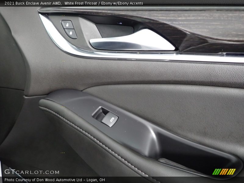 White Frost Tricoat / Ebony w/Ebony Accents 2021 Buick Enclave Avenir AWD