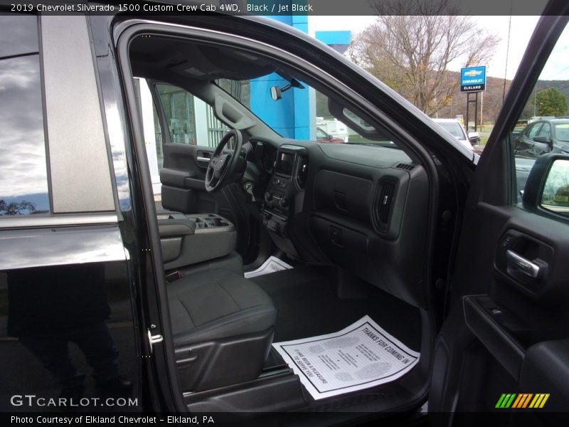 Black / Jet Black 2019 Chevrolet Silverado 1500 Custom Crew Cab 4WD