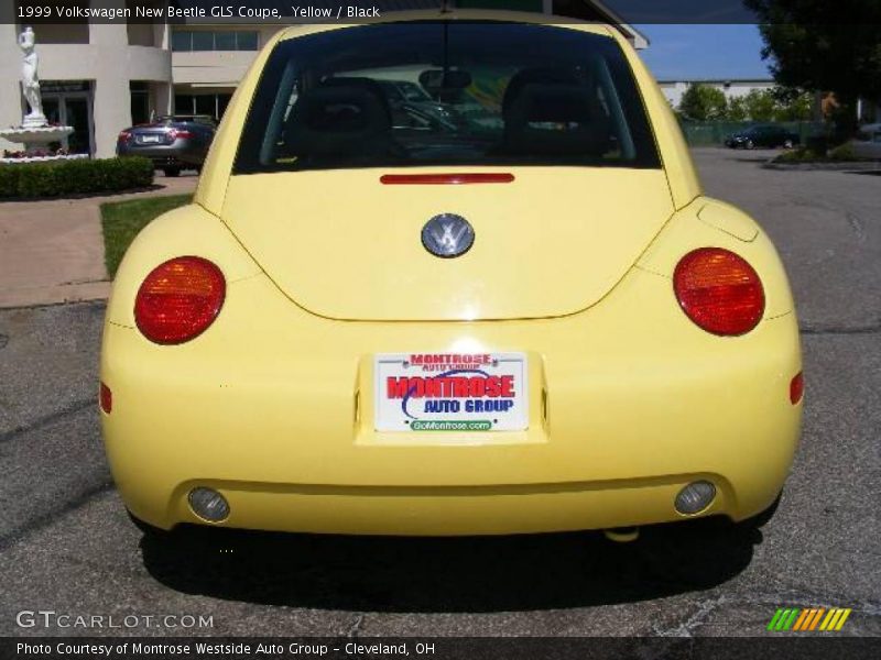 Yellow / Black 1999 Volkswagen New Beetle GLS Coupe