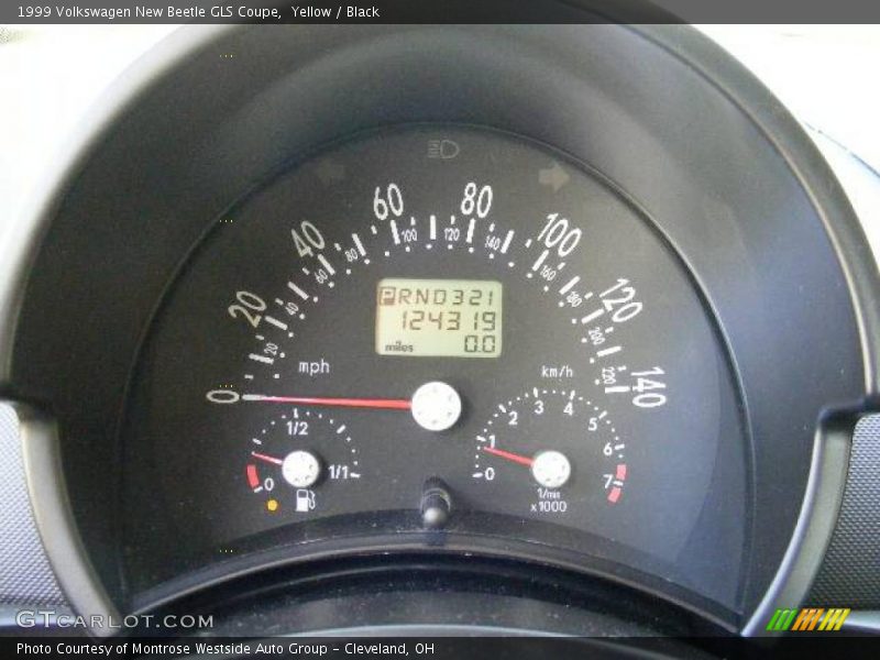 Yellow / Black 1999 Volkswagen New Beetle GLS Coupe