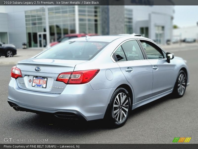 Ice Silver Metallic / Slate Black 2019 Subaru Legacy 2.5i Premium