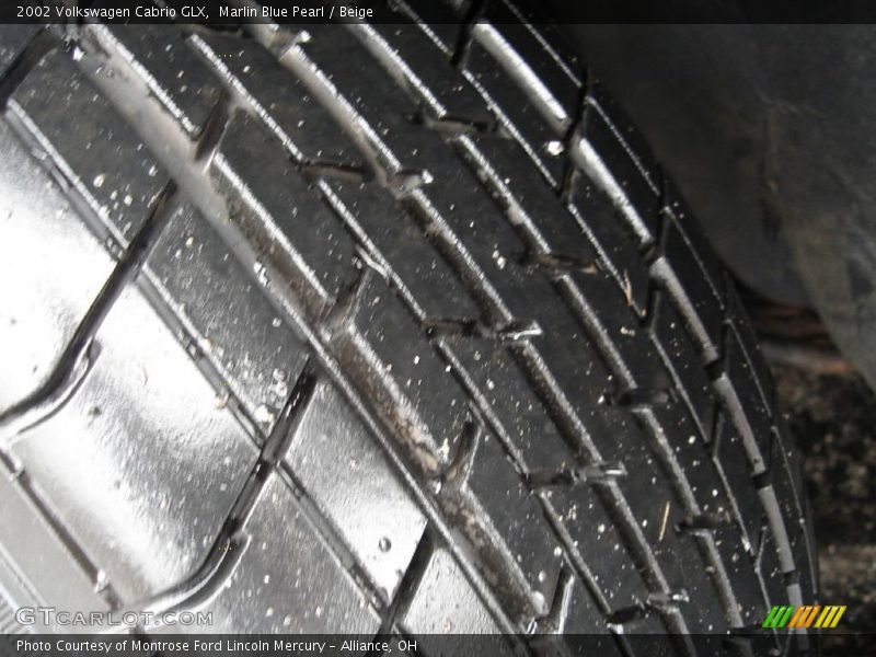 Marlin Blue Pearl / Beige 2002 Volkswagen Cabrio GLX