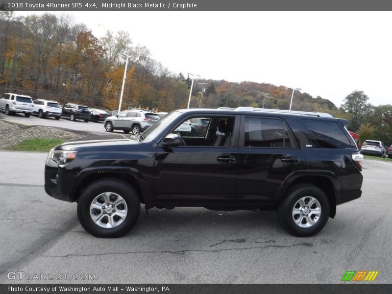 Midnight Black Metallic / Graphite 2018 Toyota 4Runner SR5 4x4