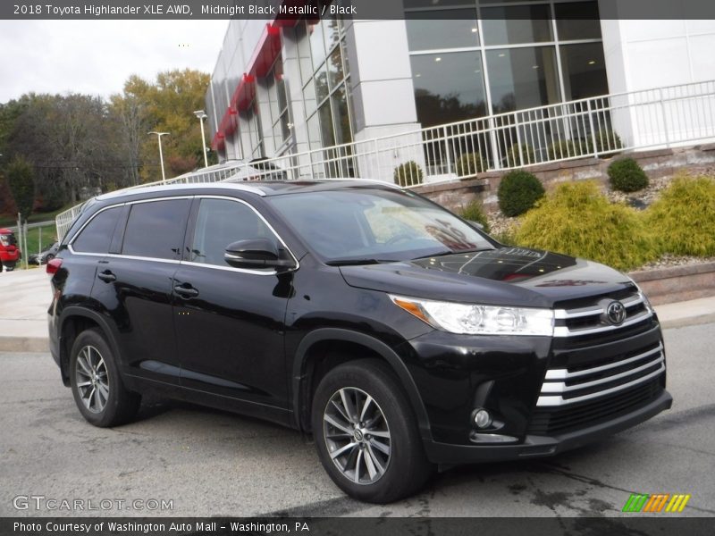 Midnight Black Metallic / Black 2018 Toyota Highlander XLE AWD