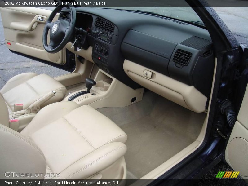 Marlin Blue Pearl / Beige 2002 Volkswagen Cabrio GLX