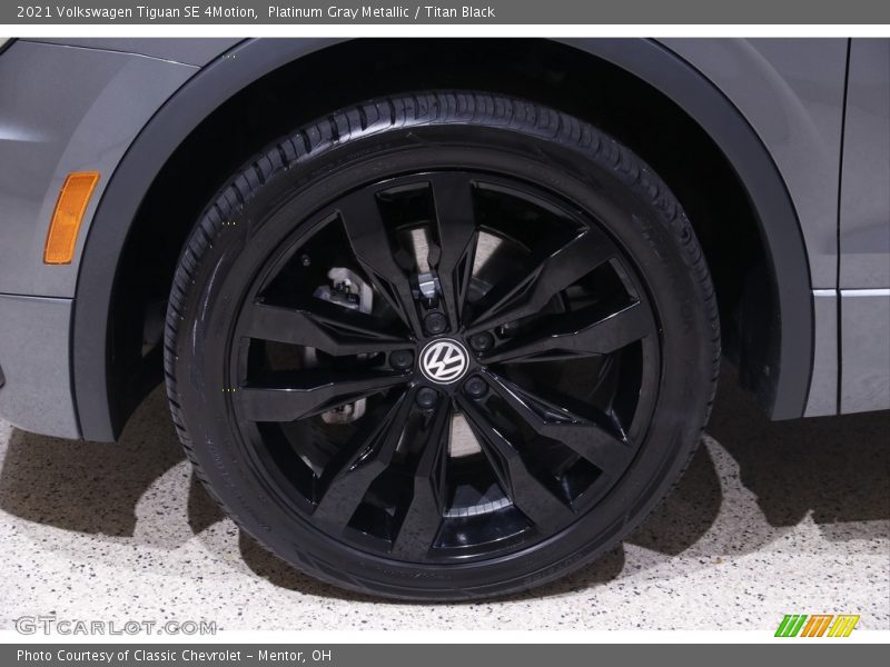  2021 Tiguan SE 4Motion Wheel