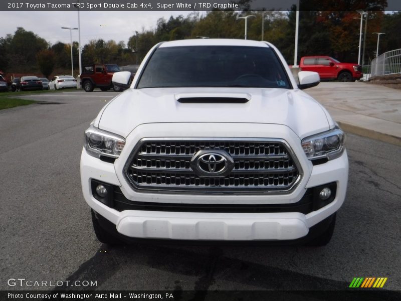 Super White / TRD Graphite 2017 Toyota Tacoma TRD Sport Double Cab 4x4