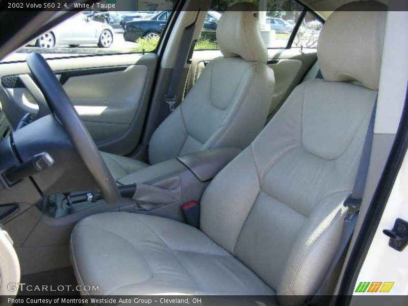 White / Taupe 2002 Volvo S60 2.4