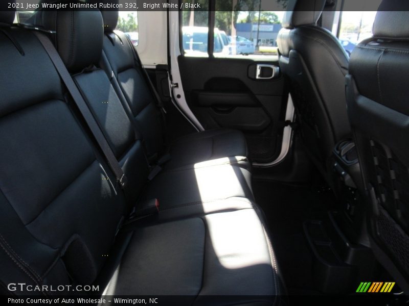Bright White / Black 2021 Jeep Wrangler Unlimited Rubicon 392