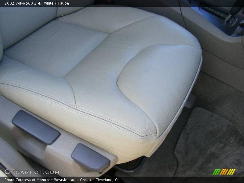 White / Taupe 2002 Volvo S60 2.4