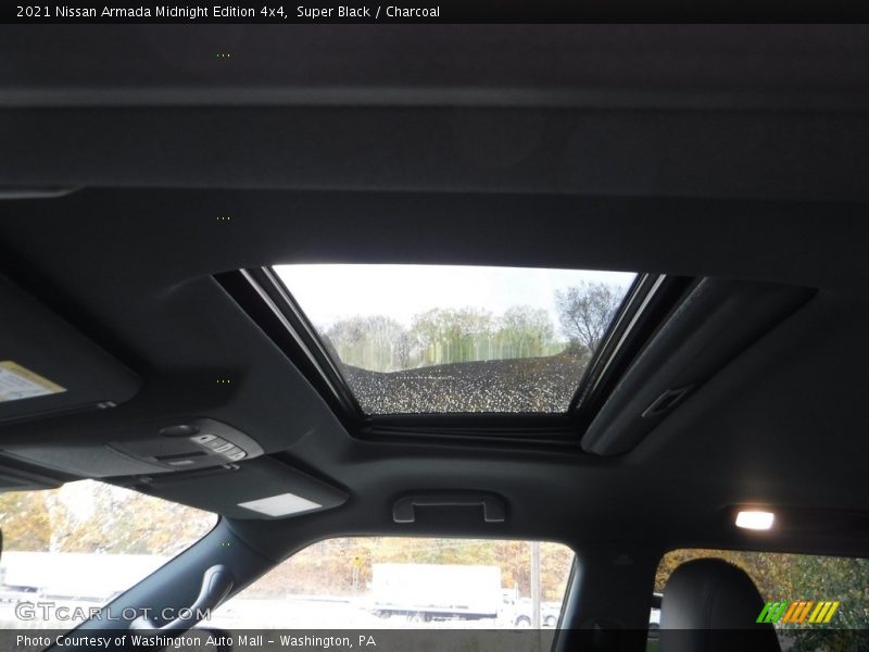 Sunroof of 2021 Armada Midnight Edition 4x4