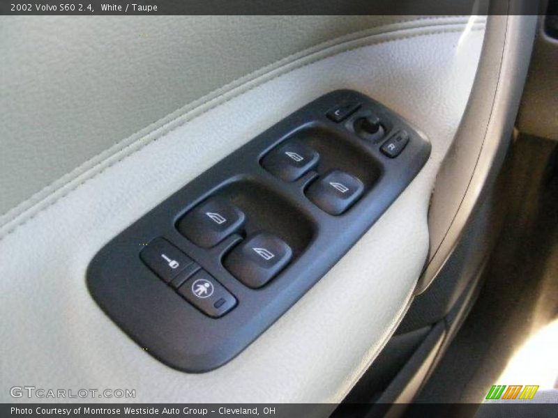 White / Taupe 2002 Volvo S60 2.4