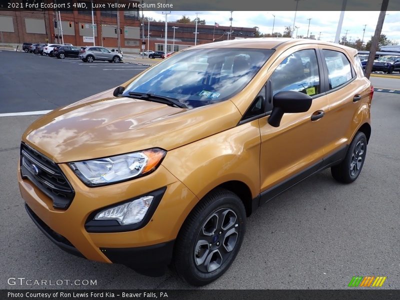 Front 3/4 View of 2021 EcoSport S 4WD