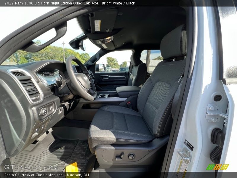 Bright White / Black 2022 Ram 1500 Big Horn Night Edition Quad Cab 4x4