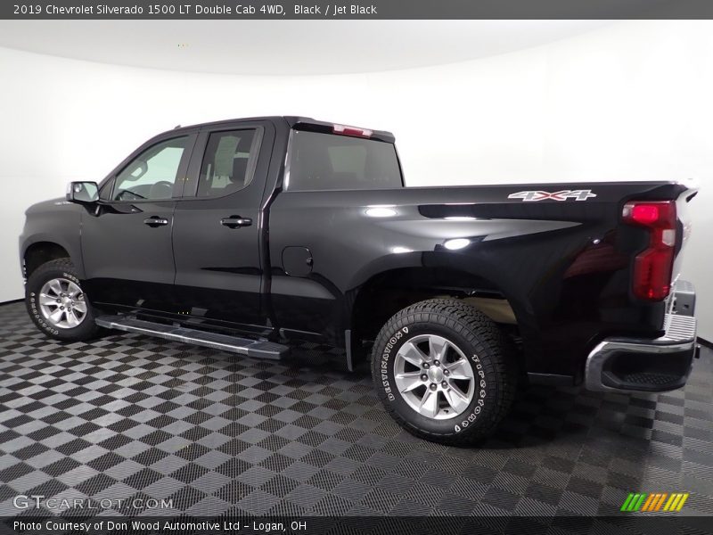 Black / Jet Black 2019 Chevrolet Silverado 1500 LT Double Cab 4WD