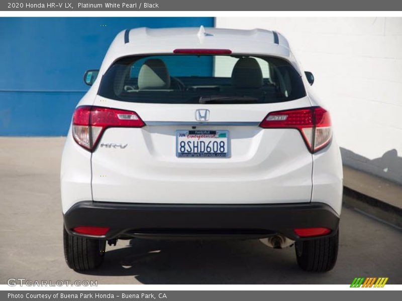 Platinum White Pearl / Black 2020 Honda HR-V LX