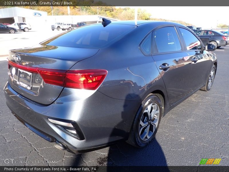Gravity Gray / Black 2021 Kia Forte LXS