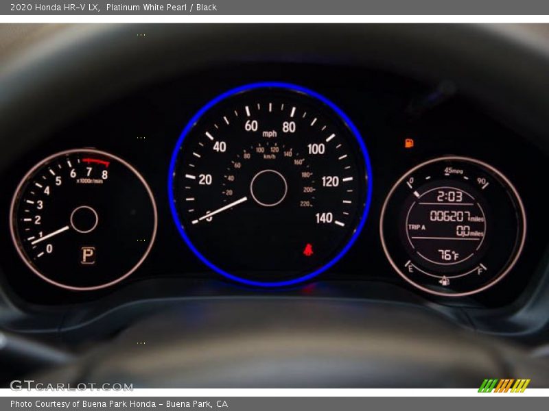Platinum White Pearl / Black 2020 Honda HR-V LX