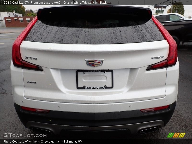 Crystal White Tricoat / Jet Black 2019 Cadillac XT4 Premium Luxury AWD