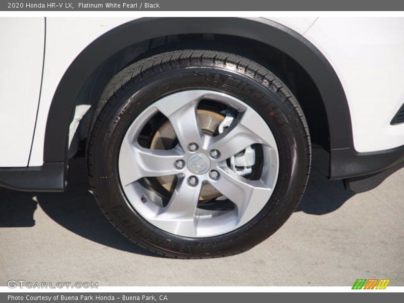 Platinum White Pearl / Black 2020 Honda HR-V LX