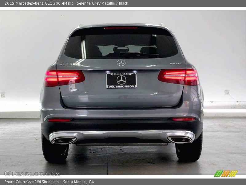 Selenite Grey Metallic / Black 2019 Mercedes-Benz GLC 300 4Matic