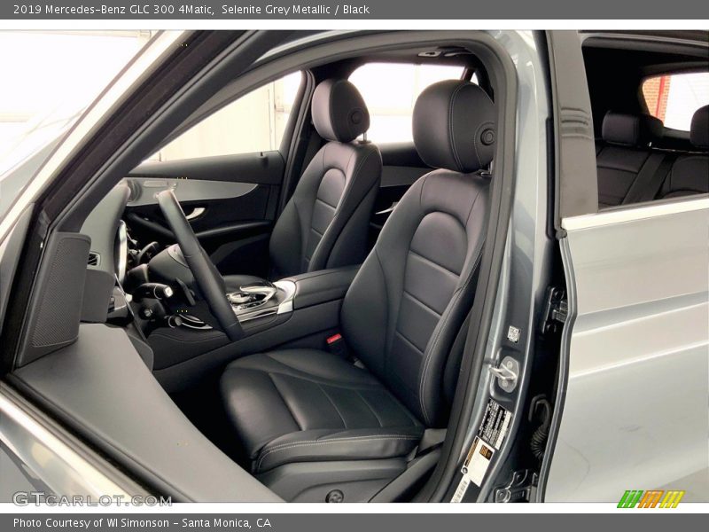 Selenite Grey Metallic / Black 2019 Mercedes-Benz GLC 300 4Matic