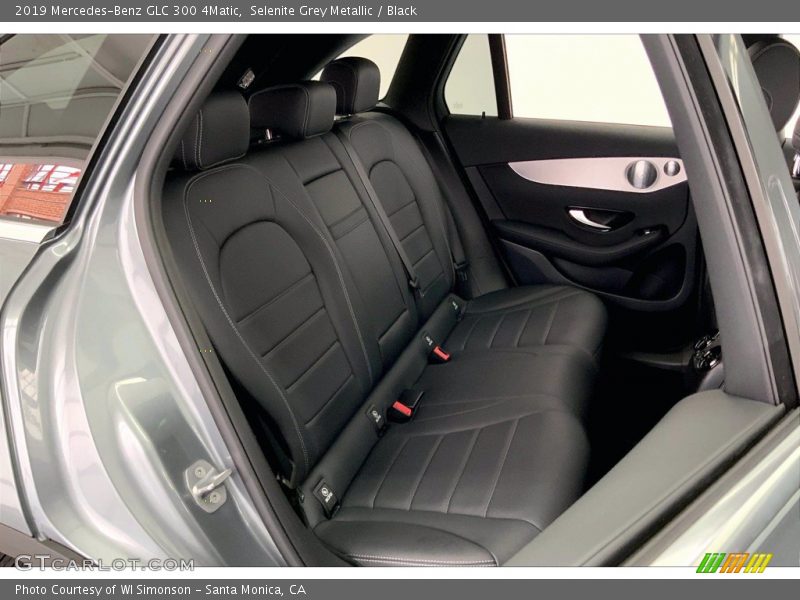 Selenite Grey Metallic / Black 2019 Mercedes-Benz GLC 300 4Matic