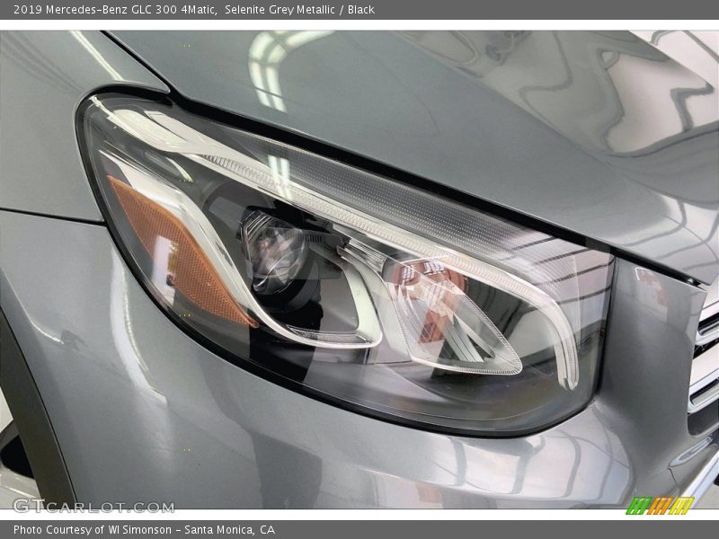 Selenite Grey Metallic / Black 2019 Mercedes-Benz GLC 300 4Matic