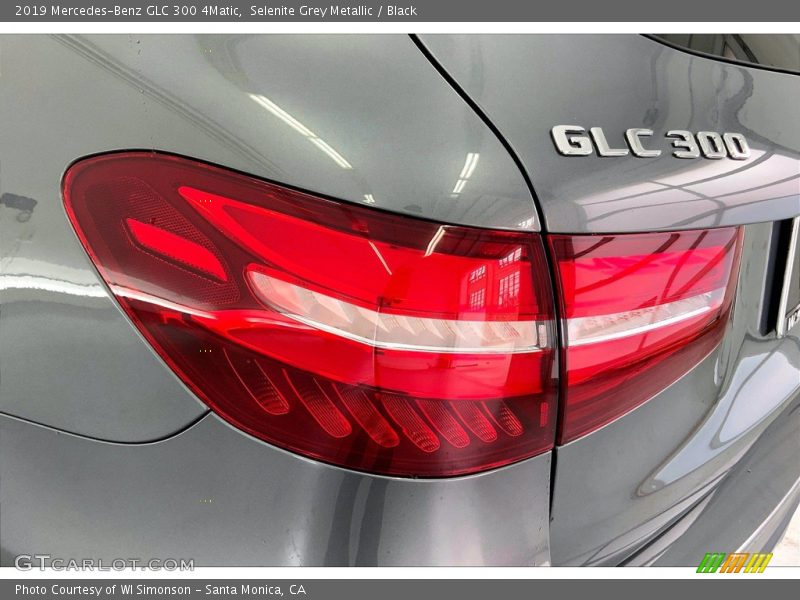 Selenite Grey Metallic / Black 2019 Mercedes-Benz GLC 300 4Matic