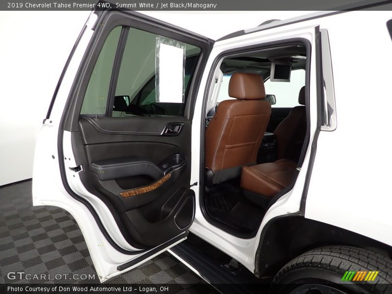 Summit White / Jet Black/Mahogany 2019 Chevrolet Tahoe Premier 4WD